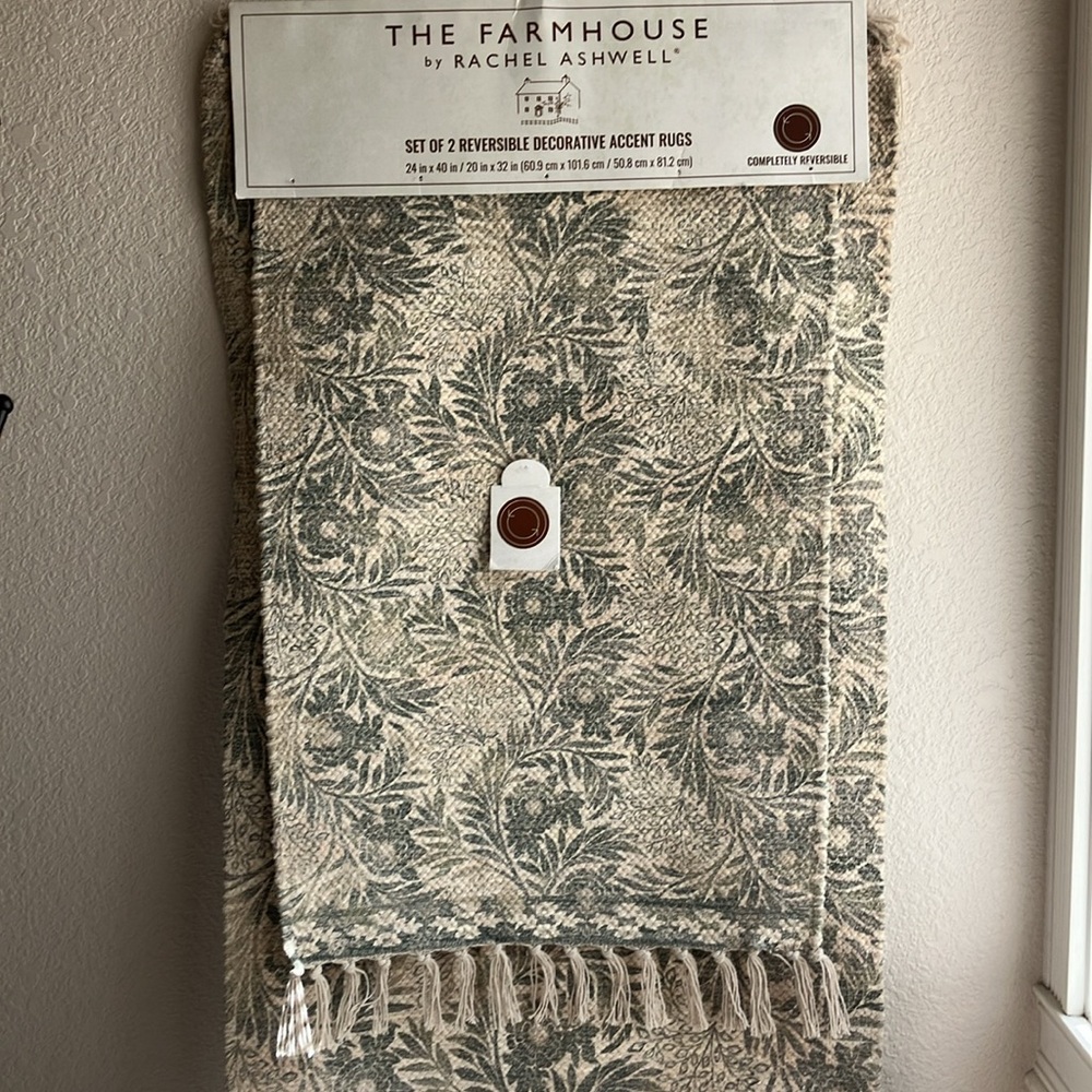 The Farmhouse by Rachel Ashwell Set of 2 Reversible Decorative Accent Rugs (NWT) - Picture 8 of 12